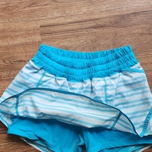 Lululemon ruffle skirt